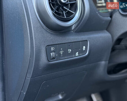 Синій Хендай Kona, об'ємом двигуна 0 л та пробігом 30 тис. км за 16900 $, фото 36 на Automoto.ua