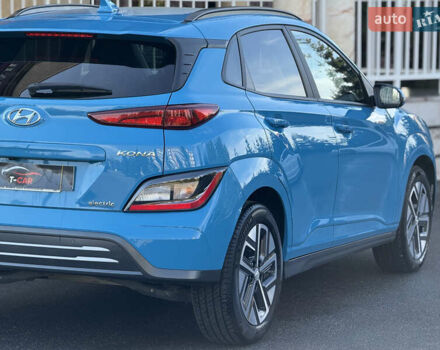 Синий Хендай Kona, объемом двигателя 0 л и пробегом 30 тыс. км за 16900 $, фото 10 на Automoto.ua