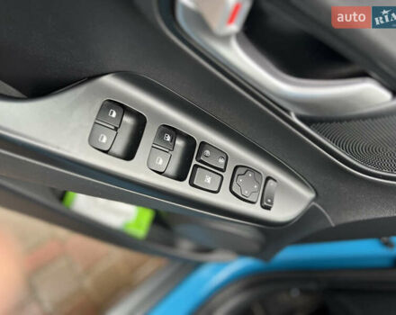 Синий Хендай Kona, объемом двигателя 0 л и пробегом 81 тыс. км за 16950 $, фото 13 на Automoto.ua