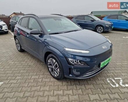 Синий Хендай Kona, объемом двигателя 0 л и пробегом 60 тыс. км за 17600 $, фото 1 на Automoto.ua