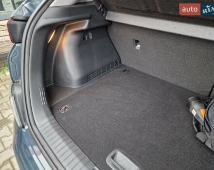 Синий Хендай Kona, объемом двигателя 0 л и пробегом 60 тыс. км за 17600 $, фото 58 на Automoto.ua