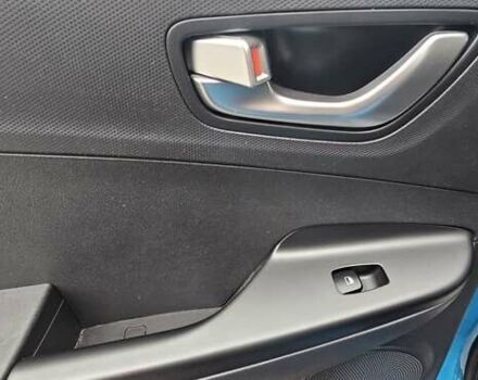 Синій Хендай Kona, об'ємом двигуна 0 л та пробігом 49 тис. км за 17750 $, фото 19 на Automoto.ua