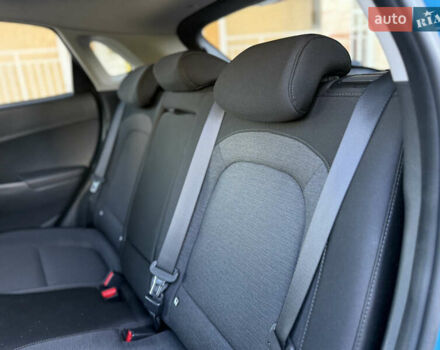 Синий Хендай Kona, объемом двигателя 0 л и пробегом 30 тыс. км за 16900 $, фото 32 на Automoto.ua