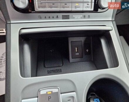 Синий Хендай Kona, объемом двигателя 0 л и пробегом 60 тыс. км за 17600 $, фото 41 на Automoto.ua