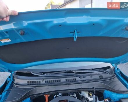 Синий Хендай Kona, объемом двигателя 0 л и пробегом 31 тыс. км за 17200 $, фото 59 на Automoto.ua