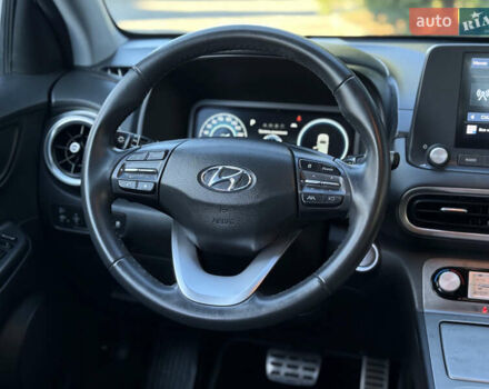 Синій Хендай Kona, об'ємом двигуна 0 л та пробігом 30 тис. км за 16900 $, фото 19 на Automoto.ua