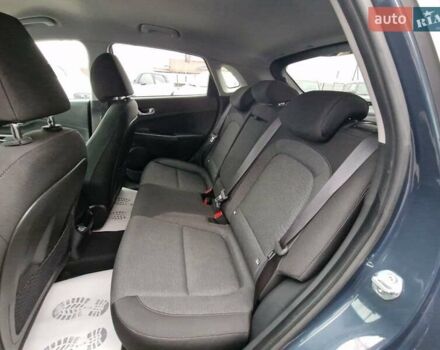 Синий Хендай Kona, объемом двигателя 0 л и пробегом 60 тыс. км за 17600 $, фото 47 на Automoto.ua