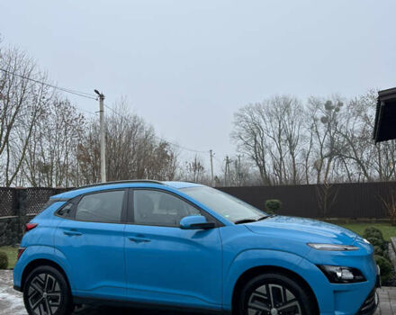 Синий Хендай Kona, объемом двигателя 0 л и пробегом 81 тыс. км за 16950 $, фото 3 на Automoto.ua