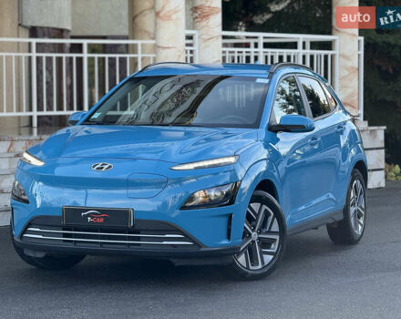 Синий Хендай Kona, объемом двигателя 0 л и пробегом 30 тыс. км за 16900 $, фото 15 на Automoto.ua
