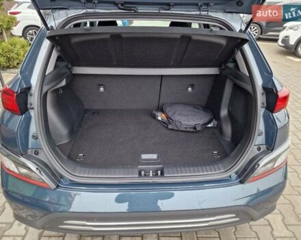 Синий Хендай Kona, объемом двигателя 0 л и пробегом 60 тыс. км за 17600 $, фото 56 на Automoto.ua