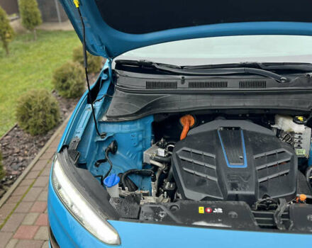 Синий Хендай Kona, объемом двигателя 0 л и пробегом 81 тыс. км за 16950 $, фото 32 на Automoto.ua