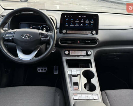 Синій Хендай Kona, об'ємом двигуна 0 л та пробігом 39 тис. км за 20900 $, фото 65 на Automoto.ua