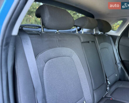 Синій Хендай Kona, об'ємом двигуна 0 л та пробігом 30 тис. км за 16900 $, фото 27 на Automoto.ua