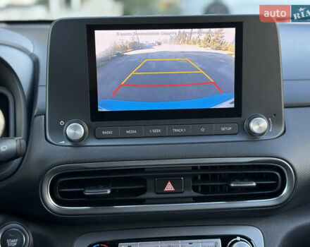 Синий Хендай Kona, объемом двигателя 0 л и пробегом 30 тыс. км за 16900 $, фото 46 на Automoto.ua