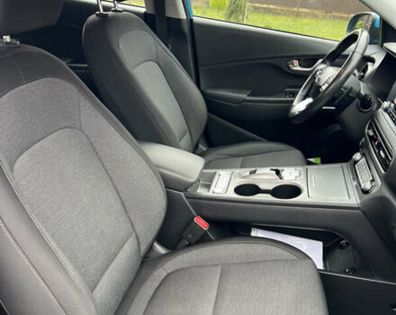 Синий Хендай Kona, объемом двигателя 0 л и пробегом 81 тыс. км за 16950 $, фото 28 на Automoto.ua