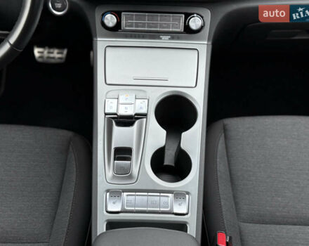 Синій Хендай Kona, об'ємом двигуна 0 л та пробігом 54 тис. км за 17650 $, фото 30 на Automoto.ua