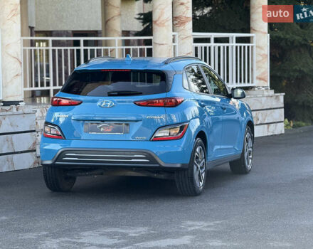 Синий Хендай Kona, объемом двигателя 0 л и пробегом 30 тыс. км за 16900 $, фото 14 на Automoto.ua