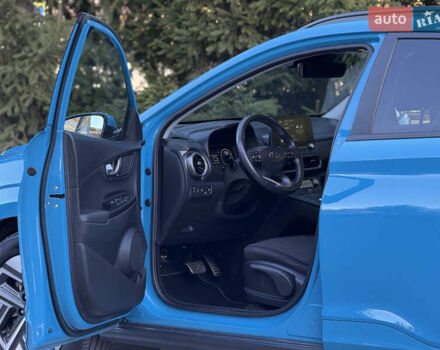 Синій Хендай Kona, об'ємом двигуна 0 л та пробігом 30 тис. км за 16900 $, фото 17 на Automoto.ua