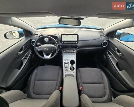 Синий Хендай Kona, объемом двигателя 0 л и пробегом 31 тыс. км за 17200 $, фото 8 на Automoto.ua