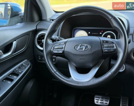 Синий Хендай Kona, объемом двигателя 0 л и пробегом 30 тыс. км за 16900 $, фото 34 на Automoto.ua