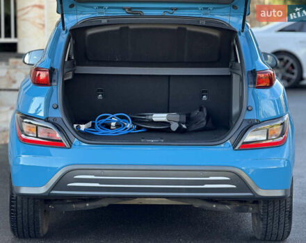 Синий Хендай Kona, объемом двигателя 0 л и пробегом 30 тыс. км за 16900 $, фото 13 на Automoto.ua