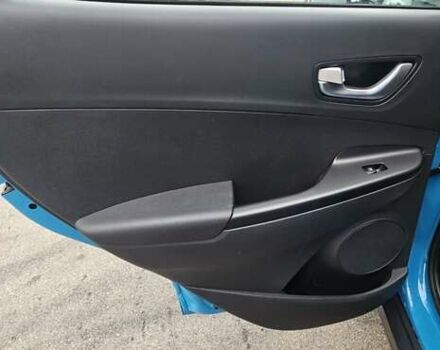 Синій Хендай Kona, об'ємом двигуна 0 л та пробігом 49 тис. км за 17750 $, фото 18 на Automoto.ua