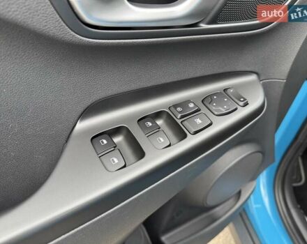 Синий Хендай Kona, объемом двигателя 0 л и пробегом 21 тыс. км за 17900 $, фото 14 на Automoto.ua