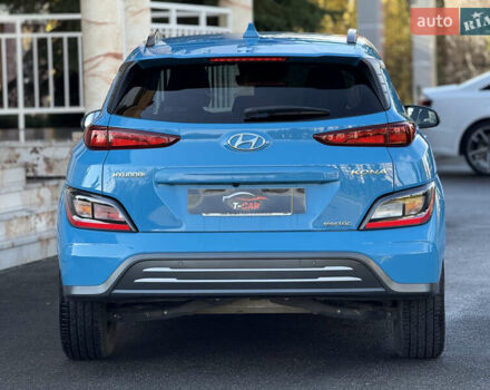 Синий Хендай Kona, объемом двигателя 0 л и пробегом 30 тыс. км за 16900 $, фото 7 на Automoto.ua