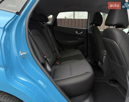 Синій Хендай Kona, об'ємом двигуна 0 л та пробігом 54 тис. км за 17650 $, фото 18 на Automoto.ua