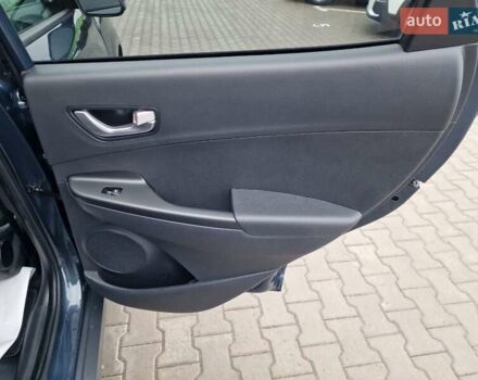 Синий Хендай Kona, объемом двигателя 0 л и пробегом 60 тыс. км за 17600 $, фото 49 на Automoto.ua