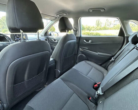 Синій Хендай Kona, об'ємом двигуна 0 л та пробігом 69 тис. км за 16470 $, фото 18 на Automoto.ua