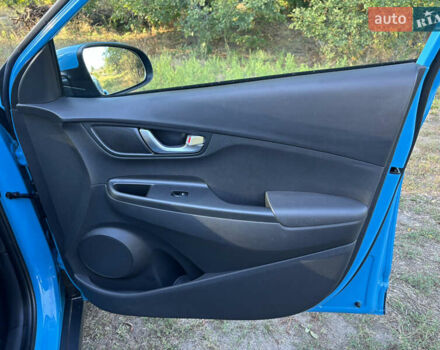 Синій Хендай Kona, об'ємом двигуна 0 л та пробігом 61 тис. км за 16500 $, фото 28 на Automoto.ua