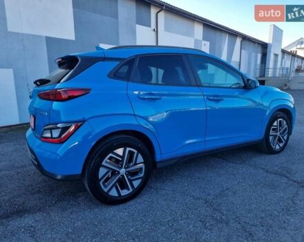Синий Хендай Kona, объемом двигателя 0 л и пробегом 31 тыс. км за 17200 $, фото 1 на Automoto.ua