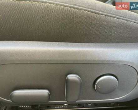 Синий Хендай Kona, объемом двигателя 0 л и пробегом 14 тыс. км за 22499 $, фото 7 на Automoto.ua