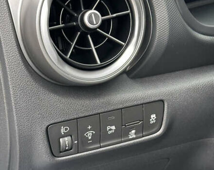 Синій Хендай Kona, об'ємом двигуна 0 л та пробігом 19 тис. км за 19900 $, фото 24 на Automoto.ua