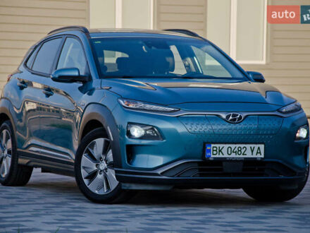 Хендай Kona 2019 в Сарнах на Automoto.ua Синий Хендай Kona, объемом двигателя 0 л и пробегом 162 тыс. км за 16200 $, фото 1 на Automoto.ua