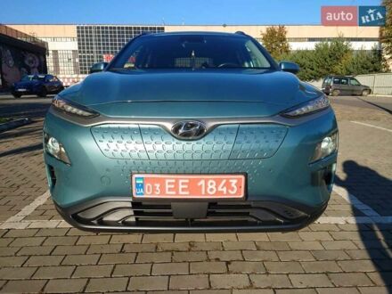Хендай Kona 2019 у Луцьку на Automoto.ua Синій Хендай Kona, об'ємом двигуна 0 л та пробігом 90 тис. км за 16500 $, фото 1 на Automoto.ua