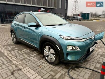 Синий Хендай Kona, объемом двигателя 0 л и пробегом 67 тыс. км за 17900 $, фото 1 на Automoto.ua