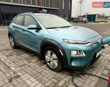 Синий Хендай Kona, объемом двигателя 0 л и пробегом 67 тыс. км за 17900 $, фото 1 на Automoto.ua