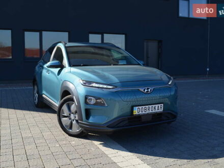Синій Хендай Kona, об'ємом двигуна 0 л та пробігом 56 тис. км за 20497 $, фото 1 на Automoto.ua
