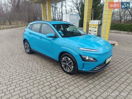 Синій Хендай Kona, об'ємом двигуна 0 л та пробігом 28 тис. км за 16800 $, фото 1 на Automoto.ua