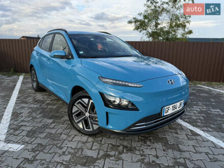 Синий Хендай Kona, объемом двигателя 0 л и пробегом 53 тыс. км за 16450 $, фото 1 на Automoto.ua