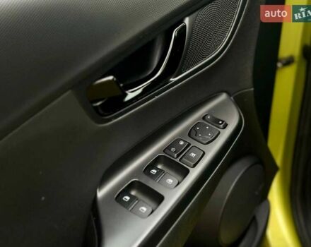 Зеленый Хендай Kona, объемом двигателя 1.59 л и пробегом 76 тыс. км за 15800 $, фото 7 на Automoto.ua