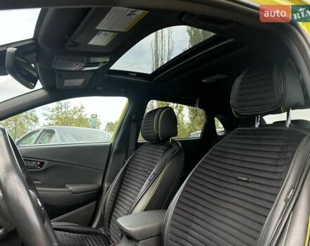 Зеленый Хендай Kona, объемом двигателя 1.59 л и пробегом 76 тыс. км за 15800 $, фото 13 на Automoto.ua