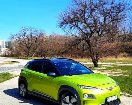 Зелений Хендай Kona, об'ємом двигуна 0 л та пробігом 76 тис. км за 20500 $, фото 3 на Automoto.ua