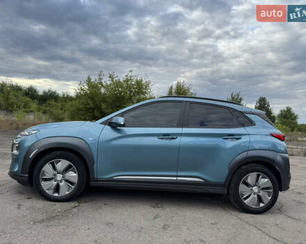 Зеленый Хендай Kona, объемом двигателя 0 л и пробегом 96 тыс. км за 16900 $, фото 5 на Automoto.ua