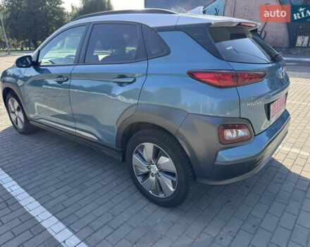 Зелений Хендай Kona, об'ємом двигуна 0 л та пробігом 150 тис. км за 16600 $, фото 7 на Automoto.ua