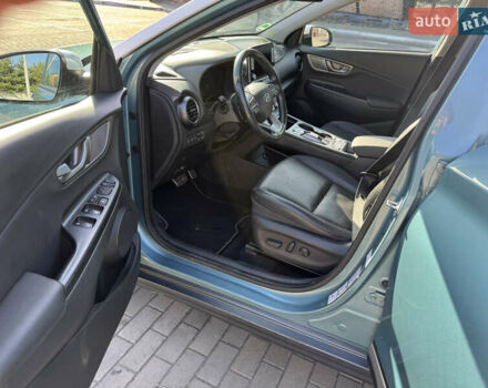 Зелений Хендай Kona, об'ємом двигуна 0 л та пробігом 150 тис. км за 16600 $, фото 10 на Automoto.ua