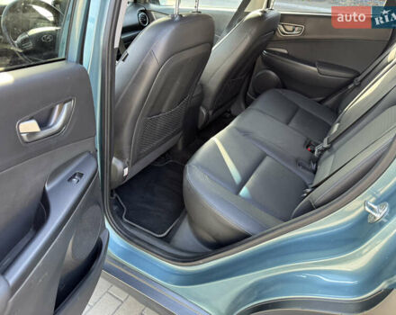 Зелений Хендай Kona, об'ємом двигуна 0 л та пробігом 150 тис. км за 16600 $, фото 9 на Automoto.ua