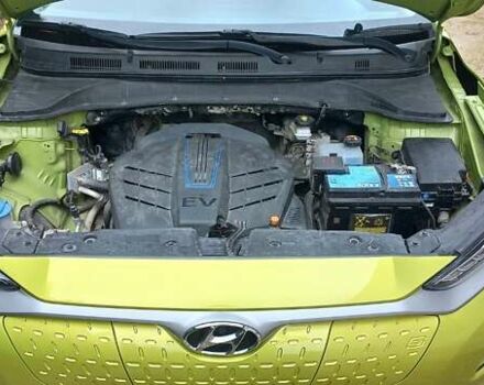 Зеленый Хендай Kona, объемом двигателя 0 л и пробегом 86 тыс. км за 19000 $, фото 12 на Automoto.ua
